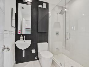 19130 NE 21st Ave, North Miami Beach FL 33179