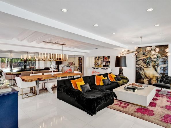 19130 NE 21st Ave, North Miami Beach FL 33179