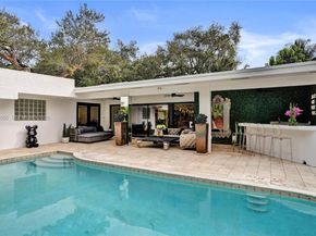 19130 NE 21st Ave, North Miami Beach FL 33179