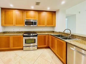 55 Merrick Way 715, Coral Gables FL 33134