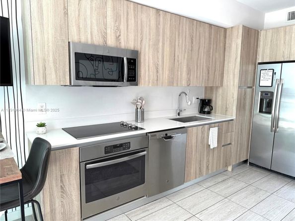 3900 Biscayne Blvd N723, Miami FL 33137