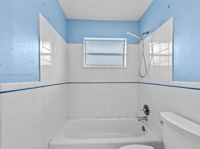 9064 NW 23rd Pl, Coral Springs FL 33065