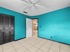 9064 NW 23rd Pl, Coral Springs FL 33065
