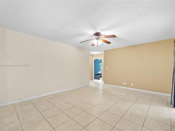 9064 NW 23rd Pl, Coral Springs FL 33065