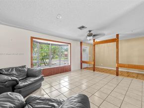 9064 NW 23rd Pl, Coral Springs FL 33065
