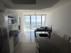 888 Biscayne Blvd 2904, Miami FL 33132