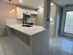 5102 NW 36th St 605, Lauderdale Lakes FL 33319