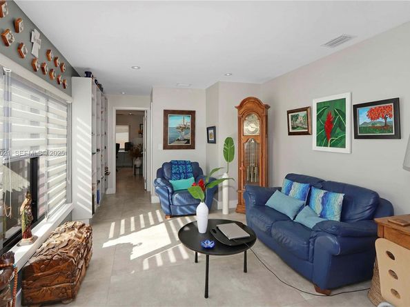 10255 SW 96th Ter, Miami FL 33176