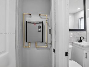 1218 NW 2nd Ave, Fort Lauderdale FL 33311