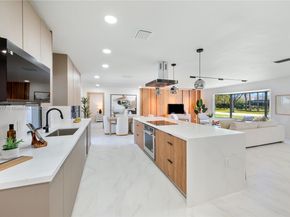 2415 NE 35th Dr, Fort Lauderdale FL 33308