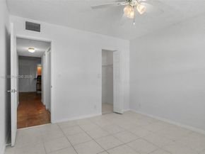 1340 NE 28th Ave 244, Pompano Beach FL 33062