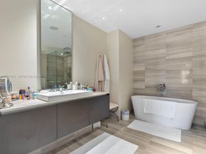 3250 NE 188th St 505, Aventura FL 33180