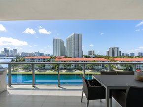 3250 NE 188th St 505, Aventura FL 33180