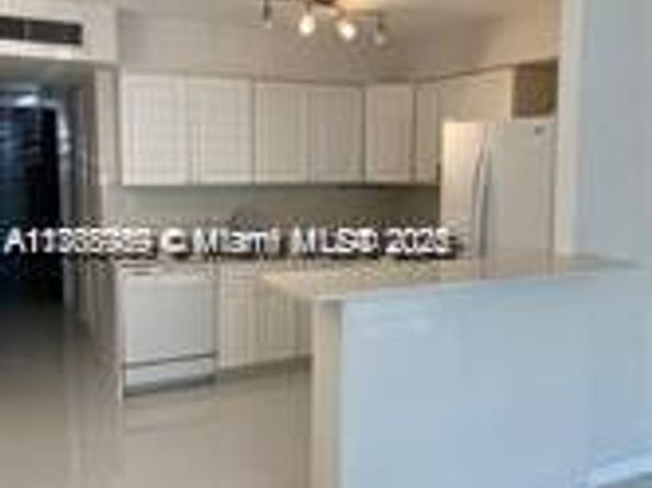 1120 102nd St 4, Bay Harbor Islands FL 33154