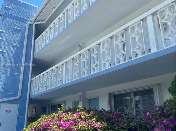 1120 102nd St 4, Bay Harbor Islands FL 33154