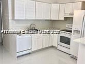 1120 102nd St 4, Bay Harbor Islands FL 33154