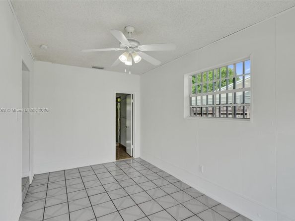 20120 SW 112th Ct, Miami FL 33189