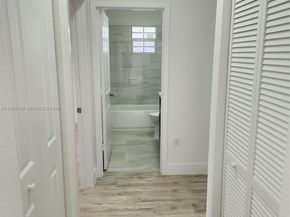 22065 Miami Ave, Miami FL 33170