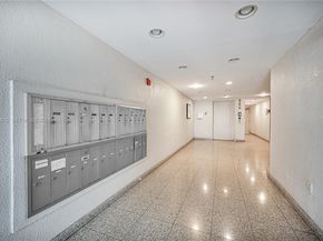 1150 Collins Ave 405, Miami Beach FL 33139