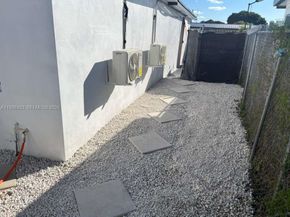 14321 Madison St, Miami FL 33176