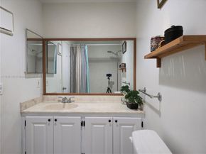 9410 S Meadows Cir, Miramar FL 33025