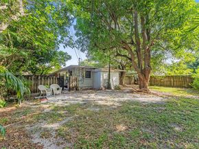 1219-1221 NE 18th Ave, Fort Lauderdale FL 33304