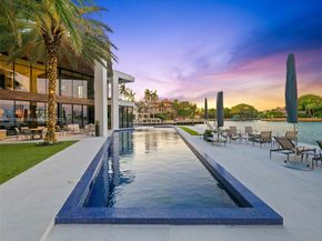 84 Isla Bahia Dr, Fort Lauderdale FL 33316