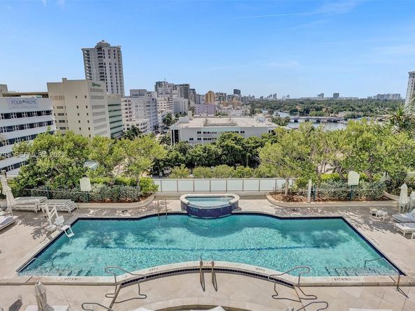 4391 Collins Ave 1814, Miami Beach FL 33140