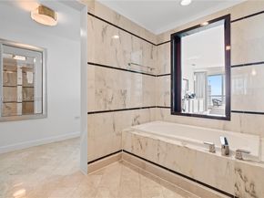 4391 Collins Ave 1814, Miami Beach FL 33140