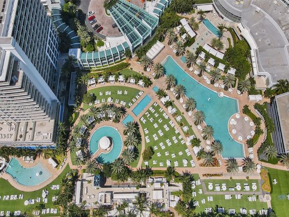 4391 Collins Ave 1814, Miami Beach FL 33140