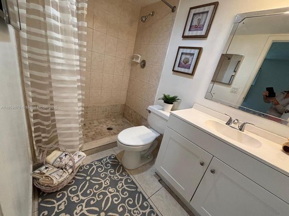 6260 S Falls Cir Dr 312, Lauderhill FL 33319