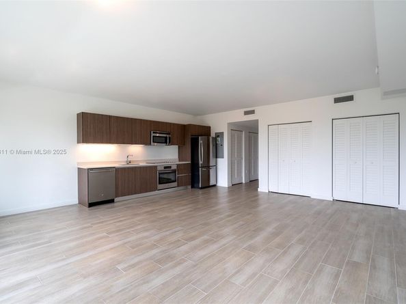 1600 SW 1st Ave 711, Miami FL 33129