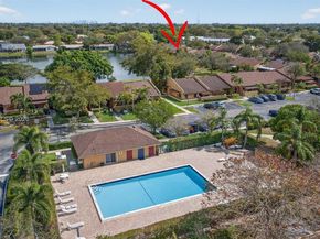 802 NW 79th Ter, Plantation FL 33324