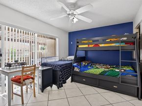 802 NW 79th Ter, Plantation FL 33324