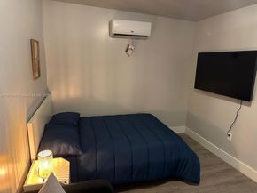 1822 NW 4th St, Miami FL 33125