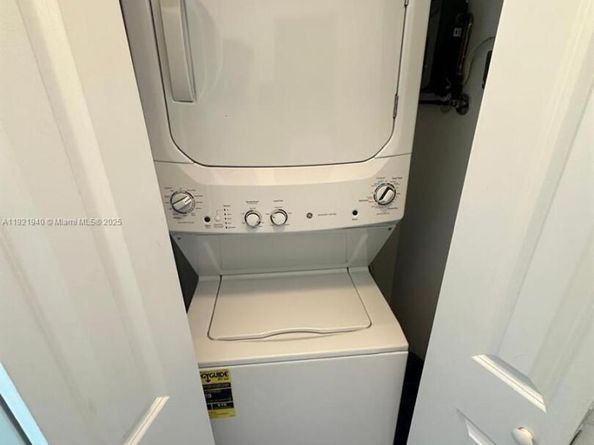 1822 NW 4th St, Miami FL 33125