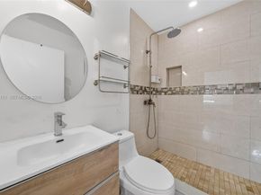 1155 NE 184th St, Miami FL 33179