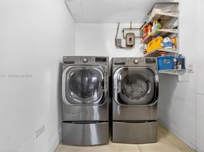 1155 NE 184th St, Miami FL 33179