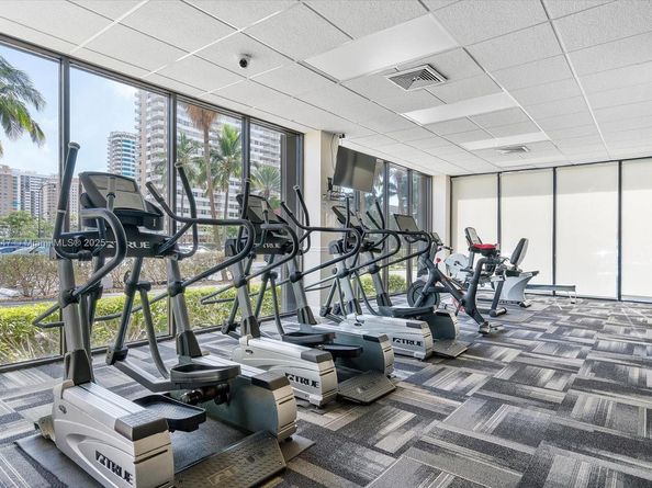 2049 S Ocean Dr 210, Hallandale Beach FL 33009