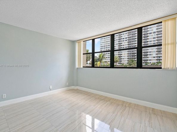 2049 S Ocean Dr 210, Hallandale Beach FL 33009