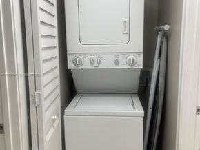 1251 SW 125th Ave 311T, Pembroke Pines FL 33027