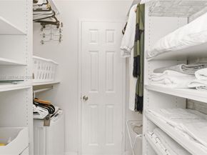 100 Lincoln Rd 501, Miami Beach FL 33139