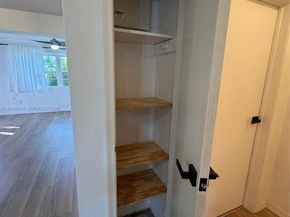 8370 NW 26th St, Sunrise FL 33322