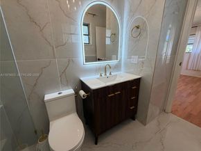 8370 NW 26th St, Sunrise FL 33322