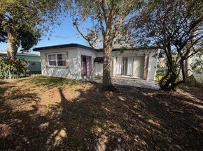 8370 NW 26th St, Sunrise FL 33322