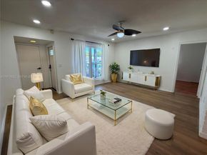 8370 NW 26th St, Sunrise FL 33322