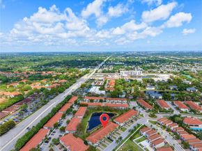 6011 Woods Edge Cir 6011, Riviera Beach FL 33410