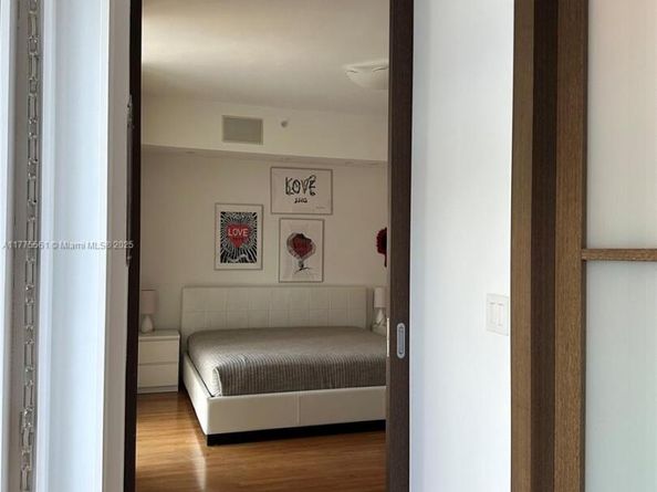 2001 Meridian Ave 309, Miami Beach FL 33139