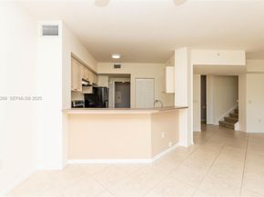 6370 W Sample Rd 6370, Coral Springs FL 33067