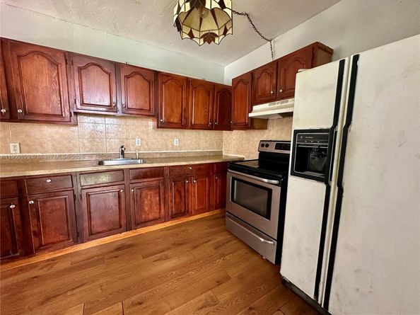 1987 NE 171st St, North Miami Beach FL 33162